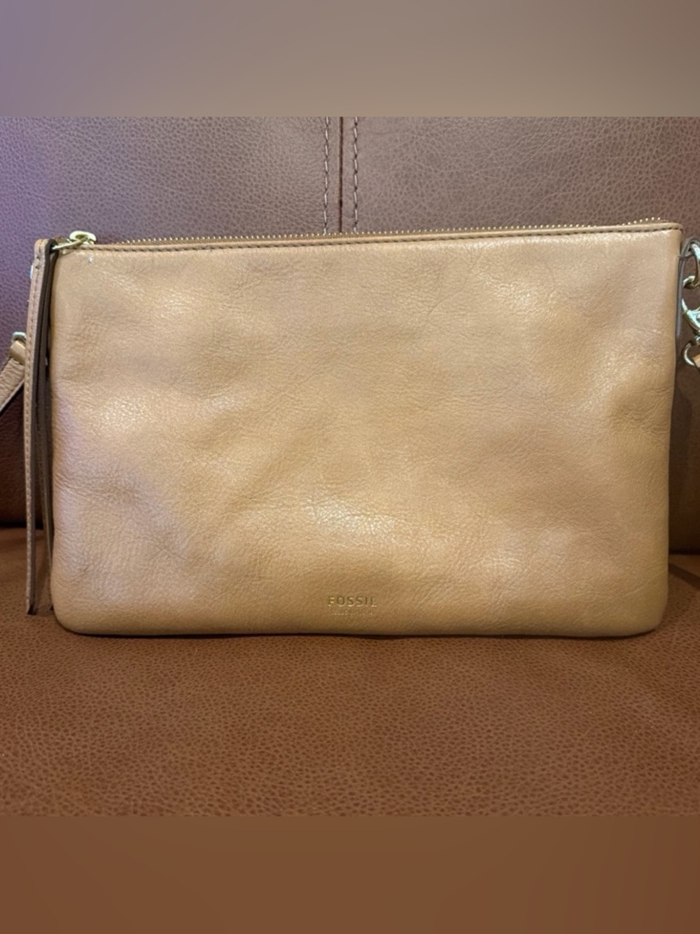 Fossil Devon Crossbody in tan leather With Dust Cover Bag